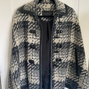 Rachel Zoe Tweed Cape in size Petite